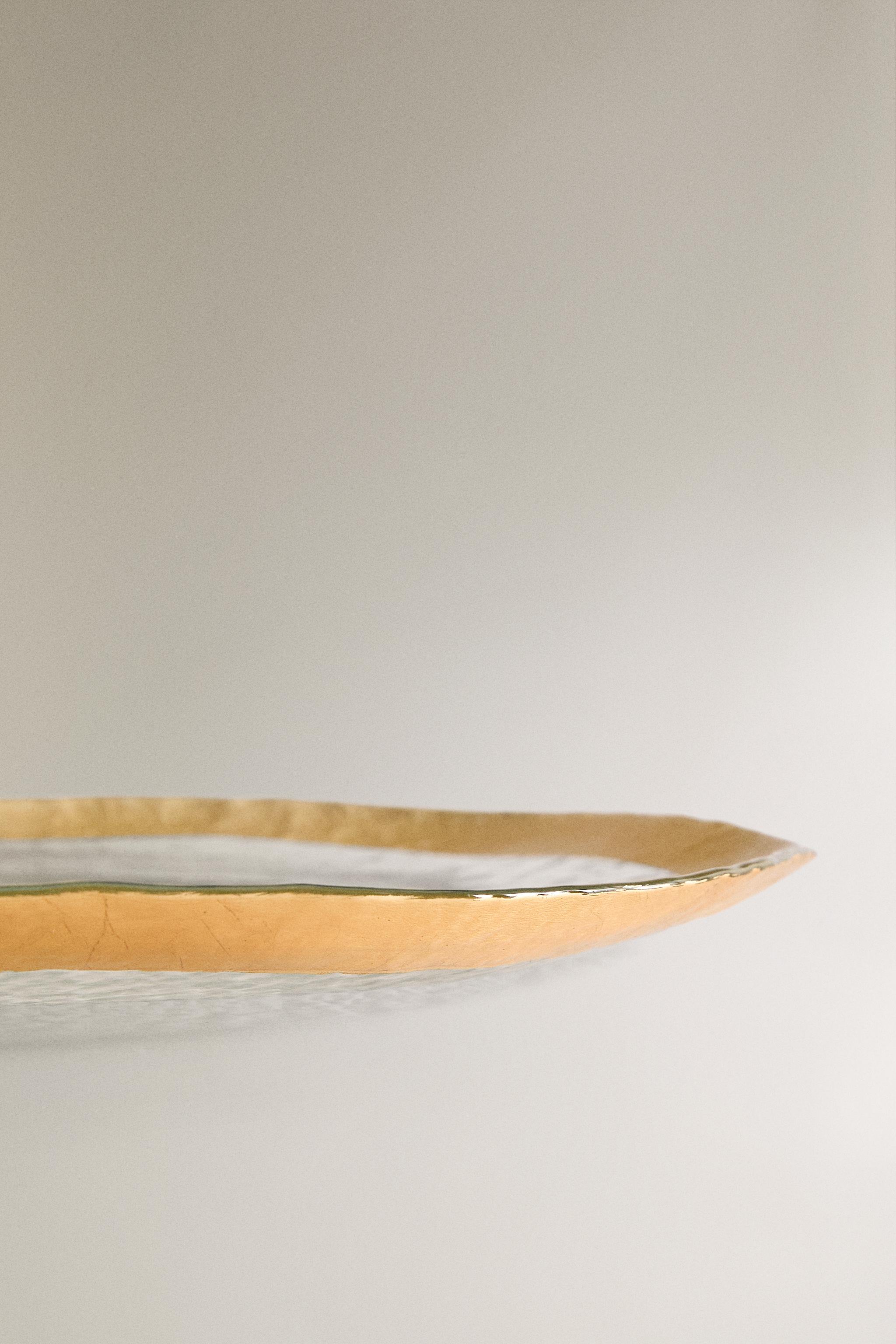 GOLD-RIMMED GLASS CHARGER PLATE